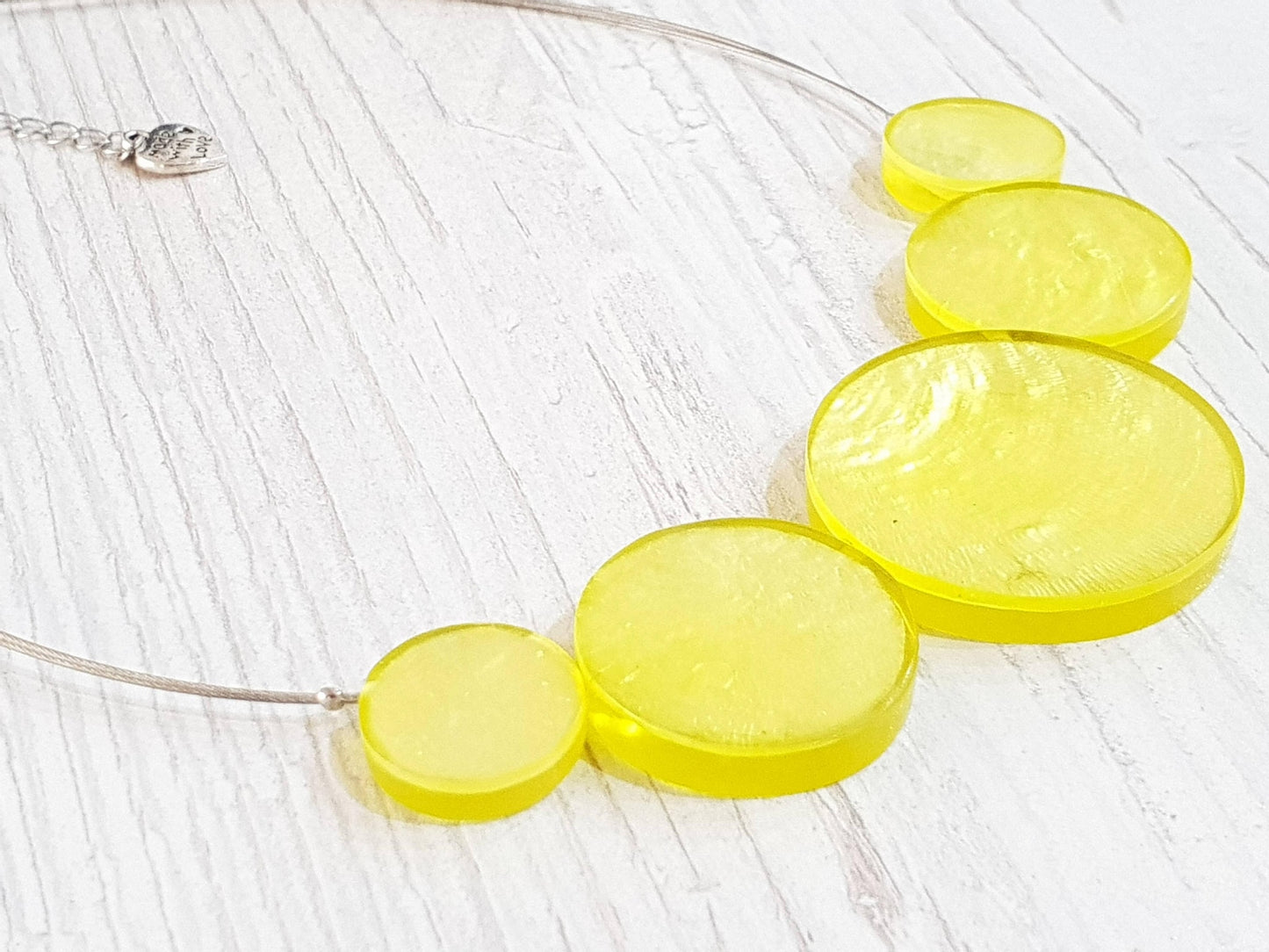 Capiz Necklace yellow short / pendant approx. 20-40mm