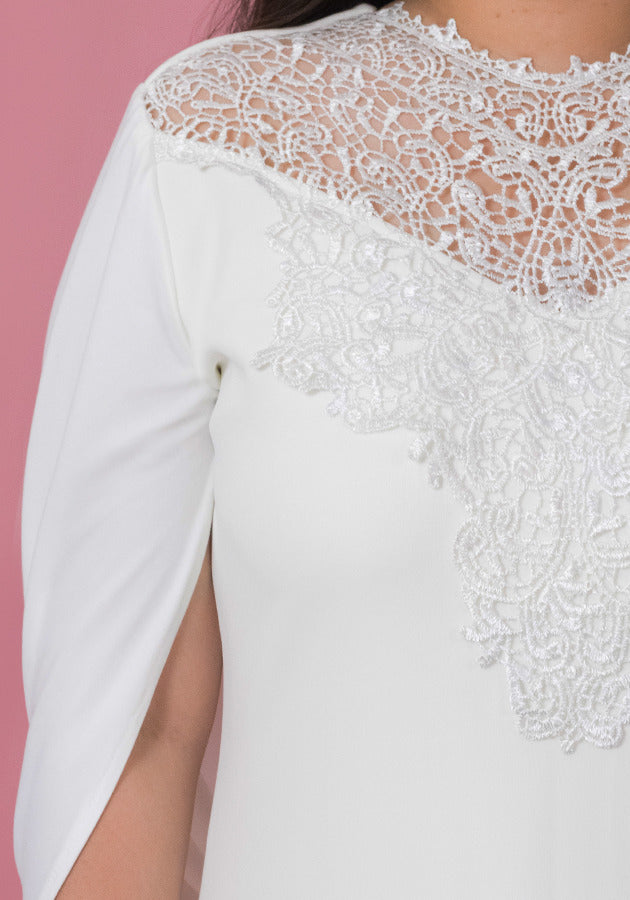 Emdroidered Lace Wraparoud Cape Sleeve Maxi Dress !!!PREORDER!!!