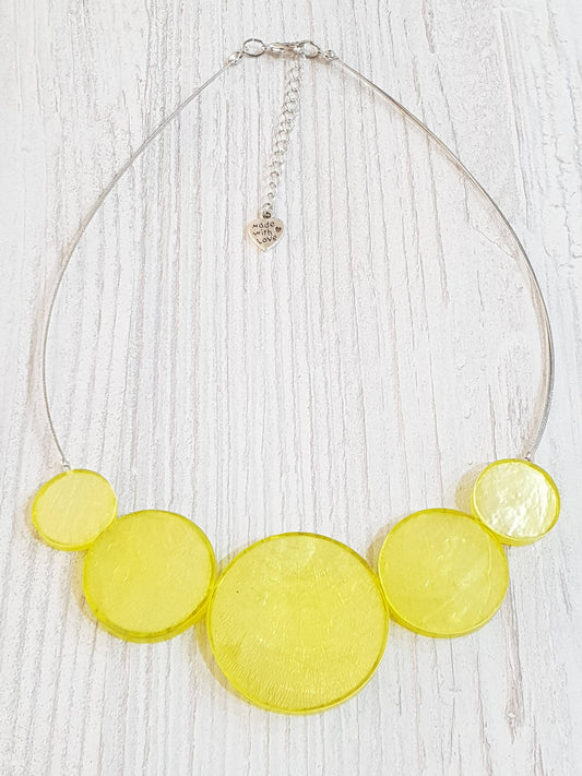 Capiz Necklace yellow short / pendant approx. 20-40mm