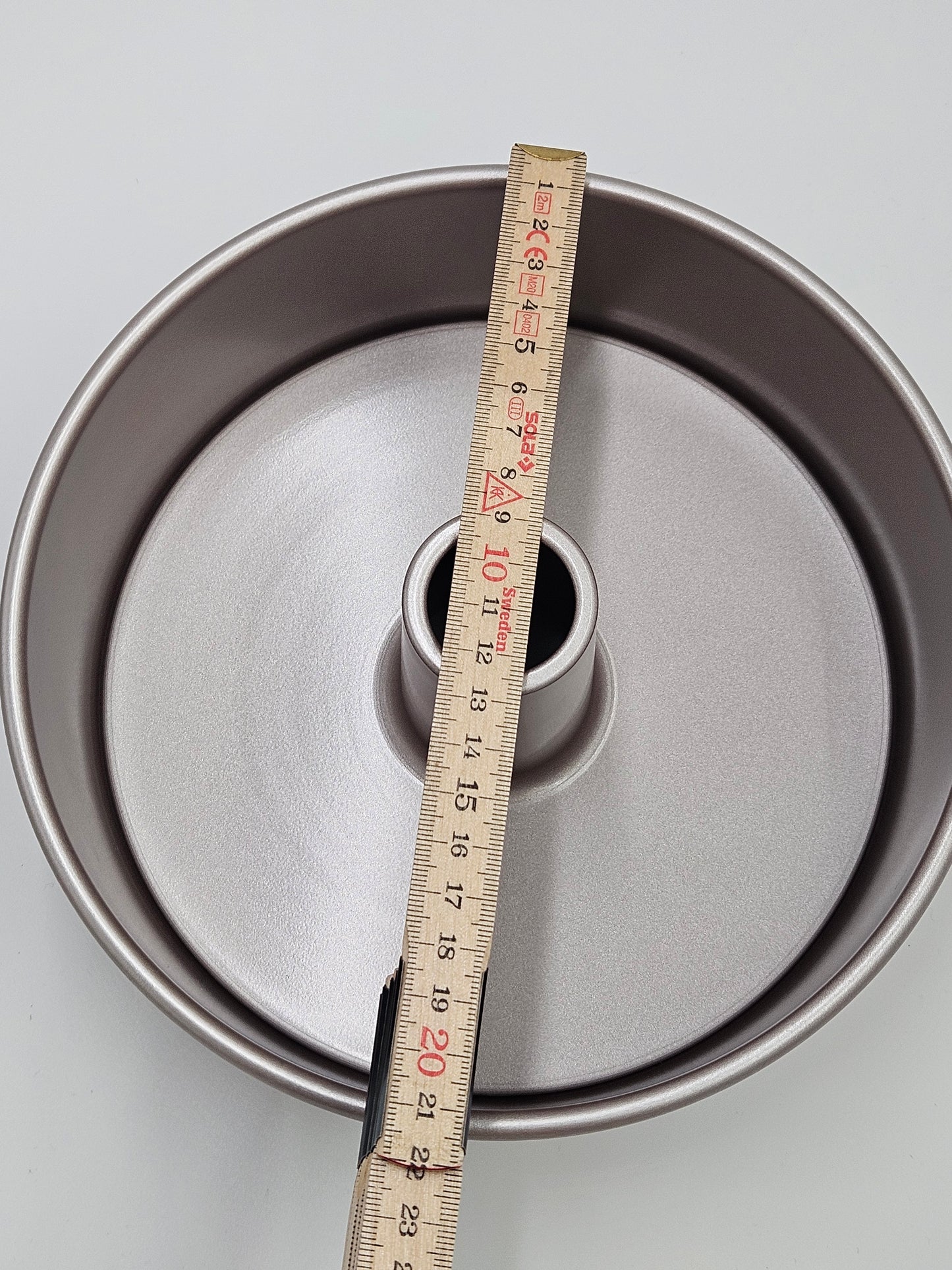 Chiffon Cake Pan 22cm
