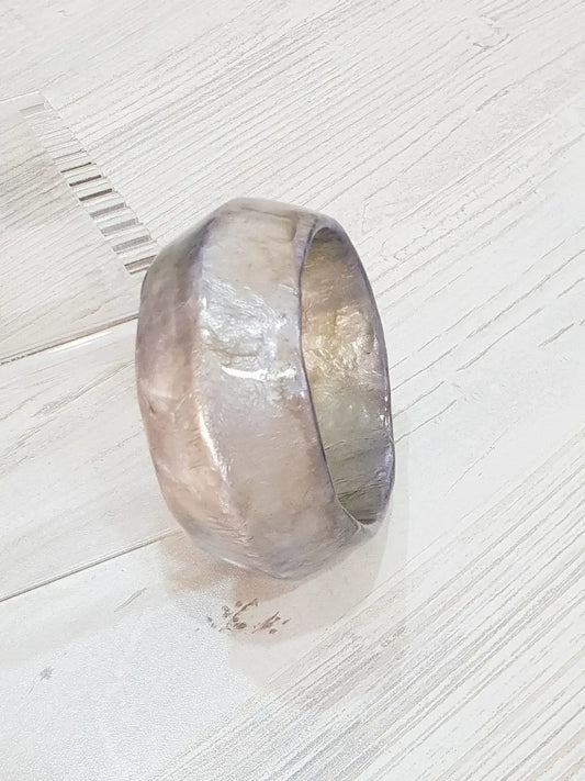 Capiz shell bracelet S0584
