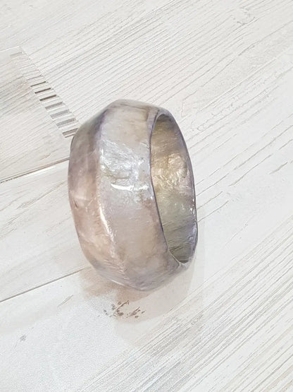 Capiz shell bracelet S0584