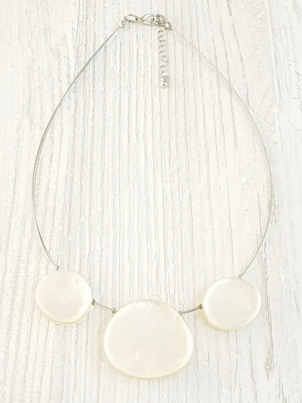 Capiz necklace short / pendant approx. 20 - 34mm / BG-0484