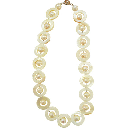 Shell Necklace white