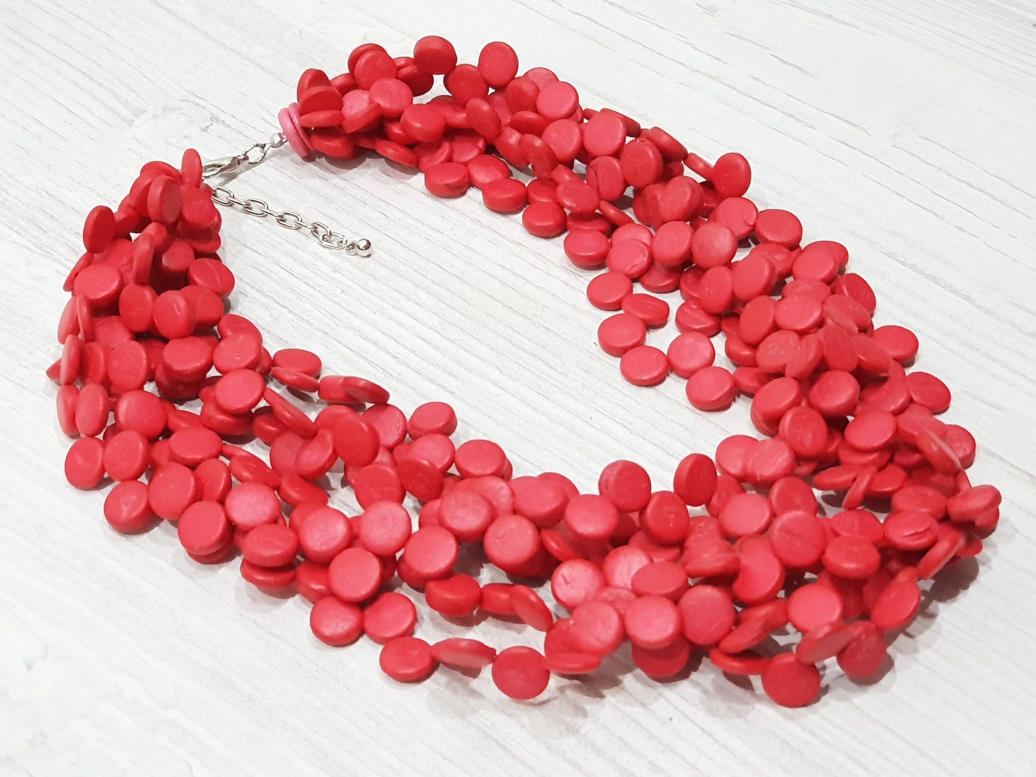 Vegan Coconutshells Necklace red 6 rows 50cm