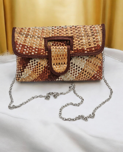 Pandan Overlap Bag/Clutch w/ Chain